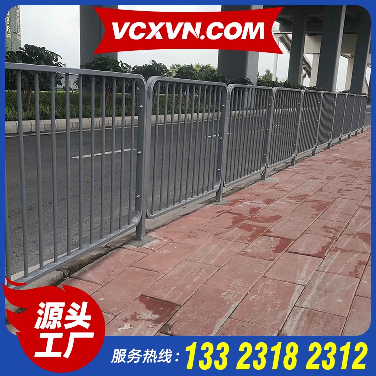 道路隔离栏杆生产厂家