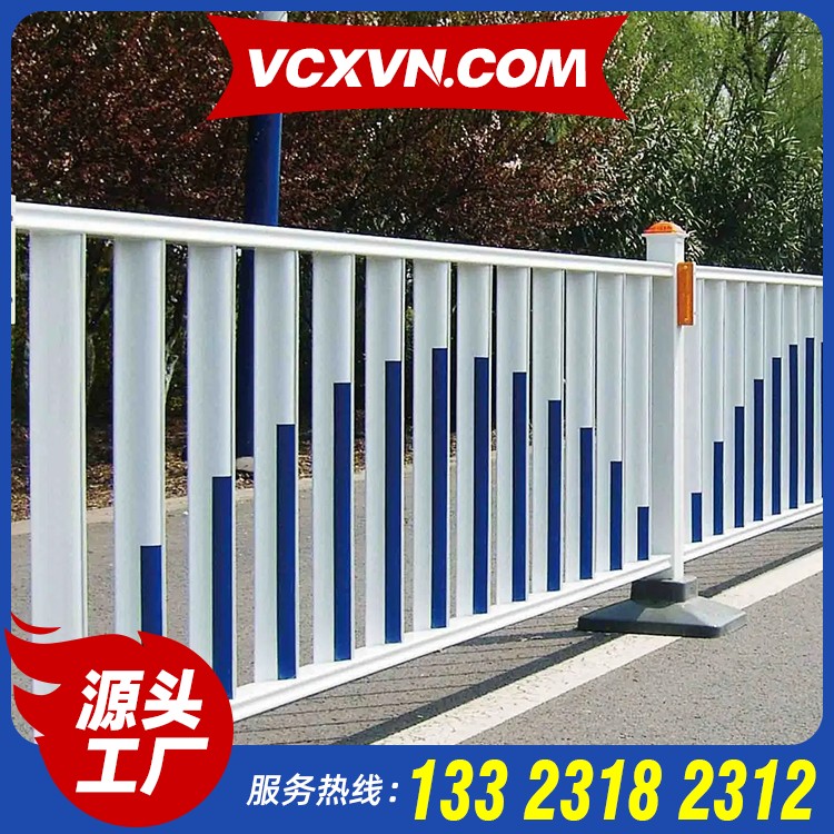 道路马路护栏多少钱一米